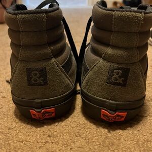 Hedley & Bennett Vans High tops chef shoes, sold out online